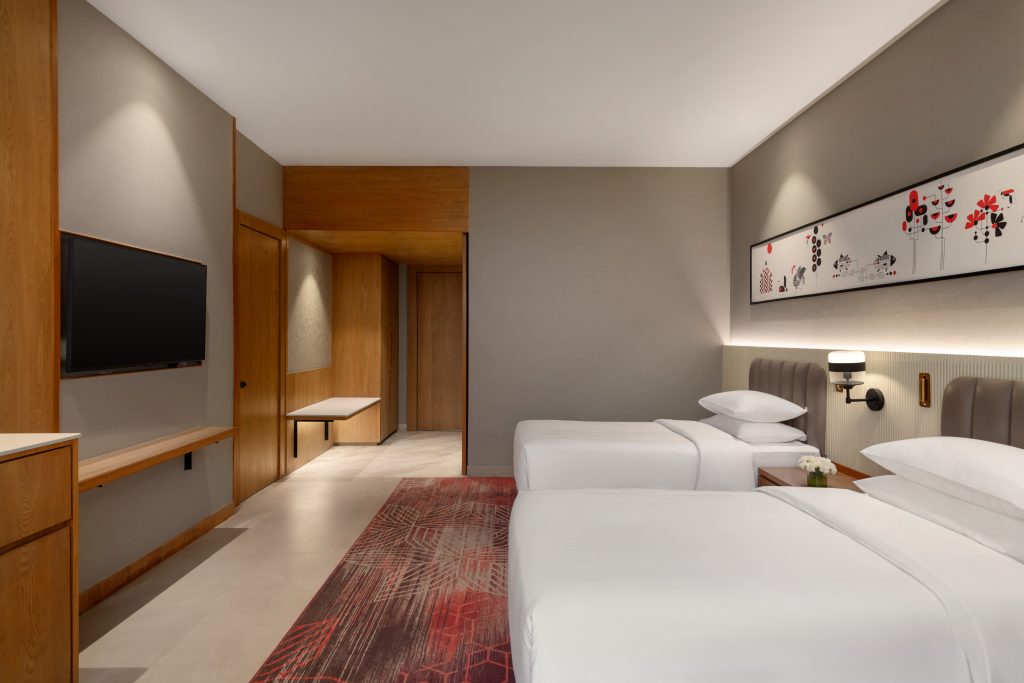 Deluxe Twin guest room 1620925